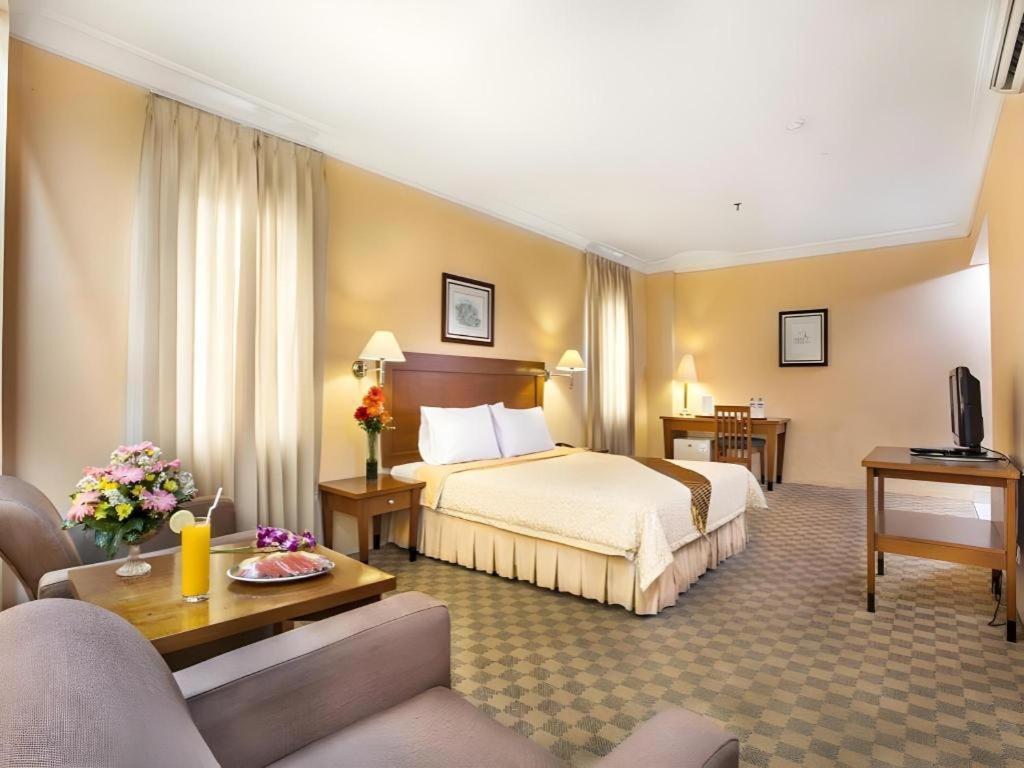 Nalendra Hotel Bandung Exterior foto