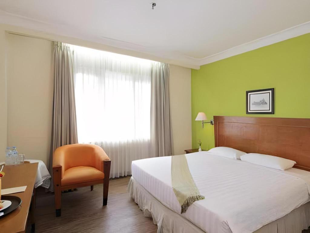 Nalendra Hotel Bandung Exterior foto