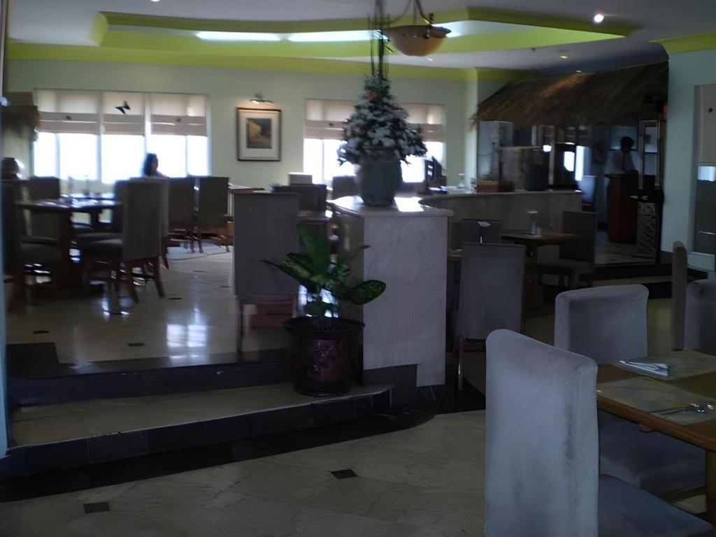 Nalendra Hotel Bandung Exterior foto