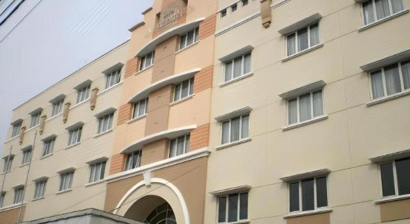 Nalendra Hotel Bandung Exterior foto